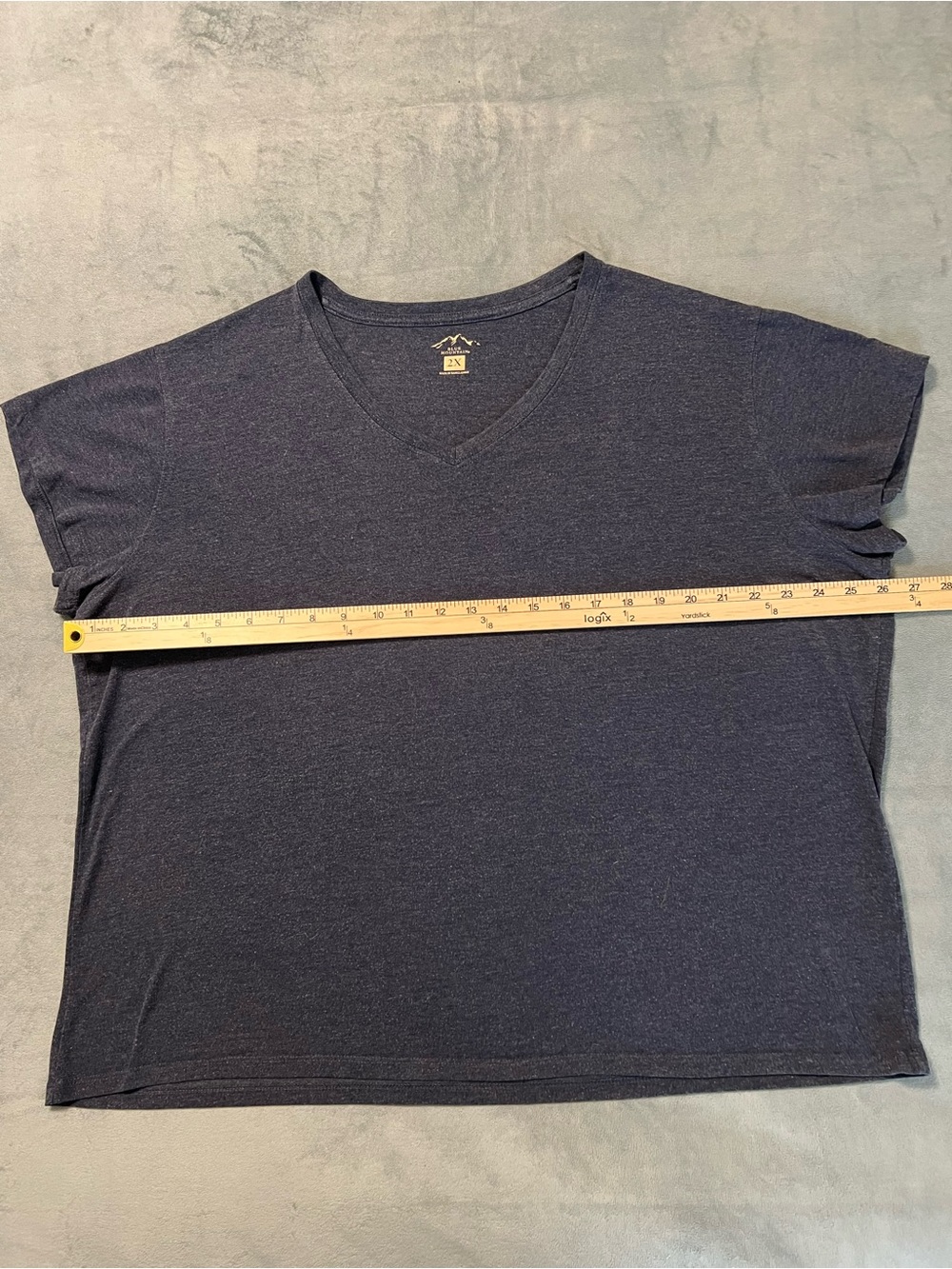 Blue Mountain Women's V-Neck Short Sleeve Shirt - Navy